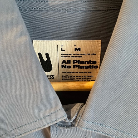 Unless Collective “Work” Shirt - Wms L/ Men’s M - Picture 3 of 4